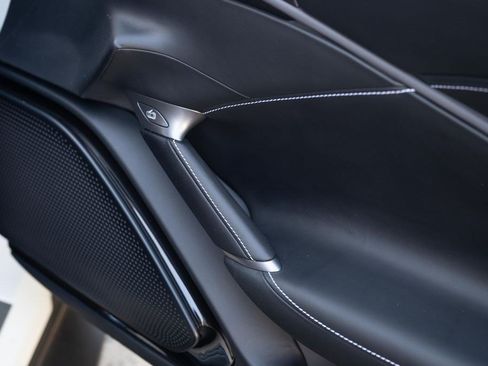 Used 2022 Ferrari Roma RWD image 52