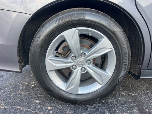 Used 2018 Honda Odyssey EX-L image 42