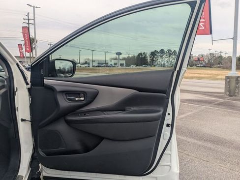 Used 2023 Nissan Murano SV w/ SV Midnight Edition Package image 31