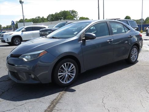 Used 2015 Toyota Corolla LE FWD image 8