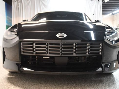 Used 2024 Nissan Z Performance w/ Floor Mat Package RWD image 12