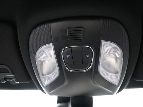 Used 2025 Jeep Compass Sport AWD/4WD image 29