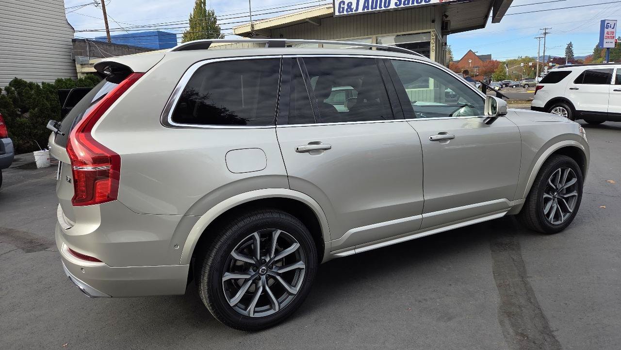Used 2016 Volvo XC90 T6 Momentum w/ Momentum Plus Package AWD/4WD image 7