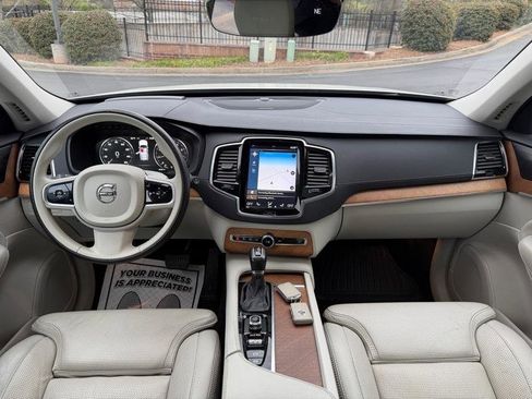 Used 2019 Volvo XC90 T6 Inscription w/ Advanced Package image 34