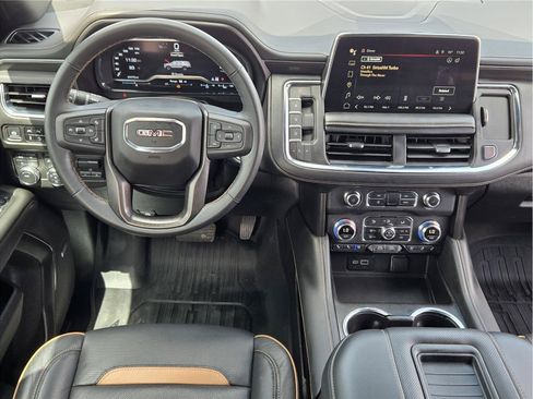 Used 2024 GMC Yukon AT4 w/ Technology Package AWD/4WD image 26