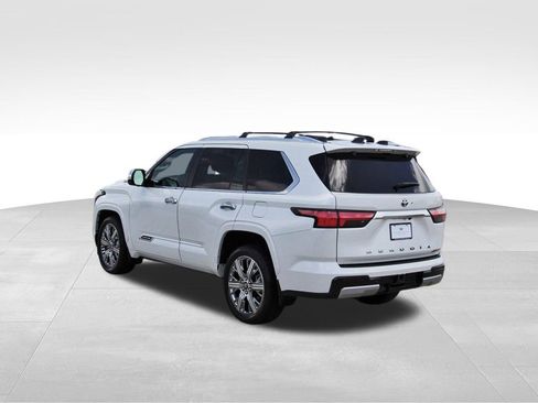 Used 2025 Toyota Sequoia Capstone w/ Tow Technology Package AWD/4WD image 3