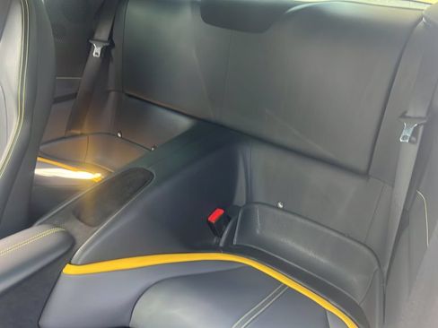 Used 2023 Ferrari Roma RWD image 17