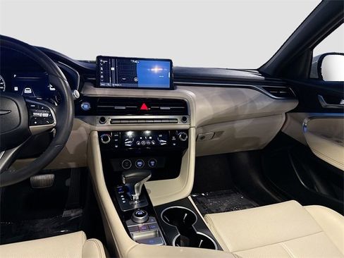 Used 2026 Genesis G70 2.5T image 23