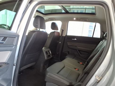 Used 2023 Volkswagen Atlas SE w/ Panoramic Sunroof Package AWD/4WD image 17
