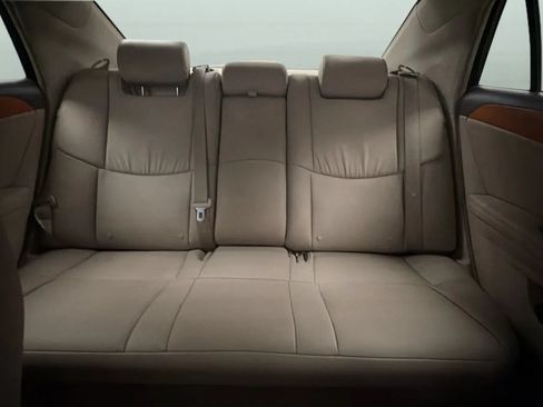 Used 2006 Toyota Avalon XLS FWD image 18