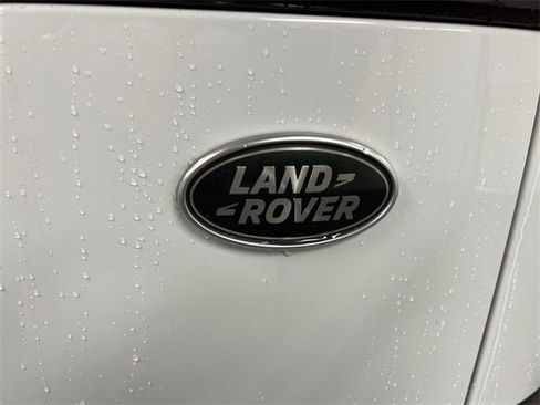 Used 2020 Land Rover Range Rover Velar R-Dynamic S image 32