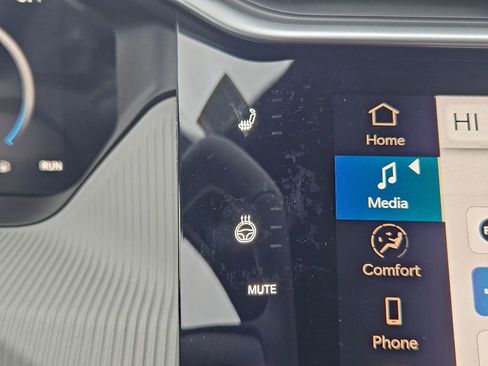 New 2026 Jeep Cherokee Limited image 27