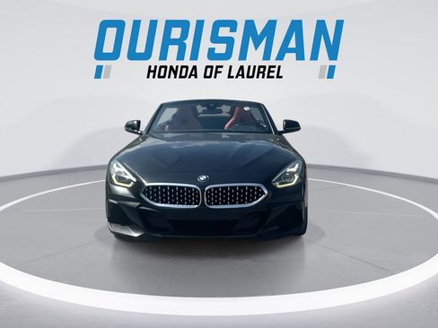 Used 2022 BMW Z4 sDrive30i w/ M Sport Package RWD image 3