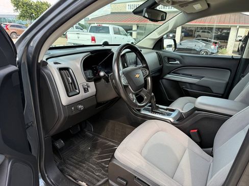 Used 2016 Chevrolet Colorado LT w/ LT Convenience Package RWD image 15