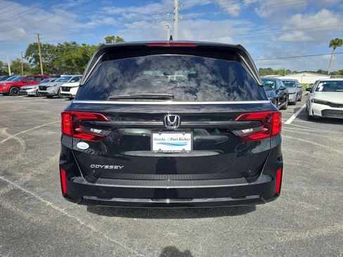 New 2026 Honda Odyssey EX-L image 5