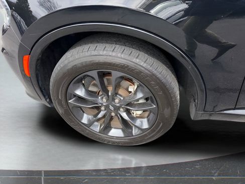 Used 2023 Dodge Durango GT image 12