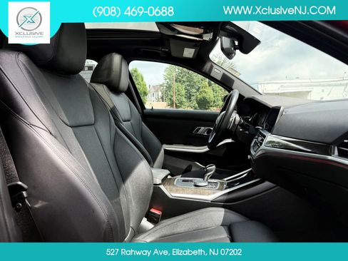 Used 2021 BMW 330i xDrive Sedan w/ Convenience Package AWD/4WD image 29