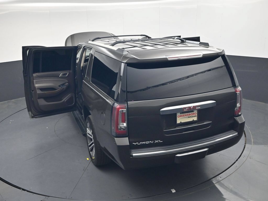 Used 2019 GMC Yukon XL Denali w/ Denali Ultimate Package RWD image 44
