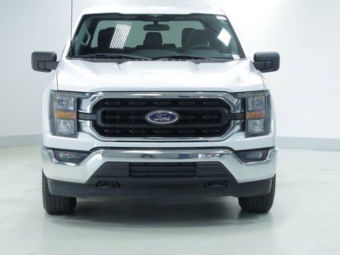 Used 2023 Ford F150 XLT image 2