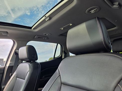 Used 2020 GMC Acadia SLT image 28