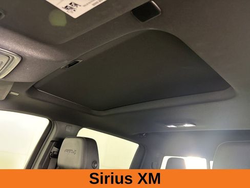 Used 2024 GMC Sierra 1500 AT4 w/ Technology Package image 12