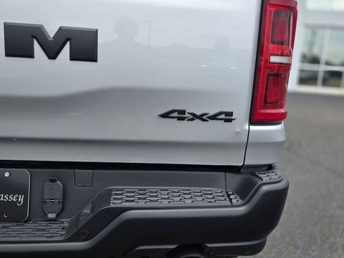 Used 2024 RAM 1500 Warlock AWD/4WD image 31