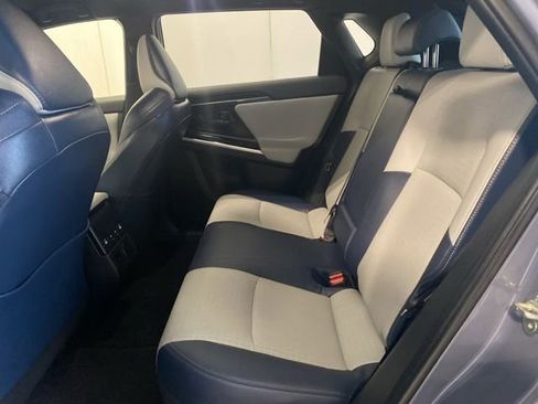 Certified 2024 Subaru Solterra Limited image 12