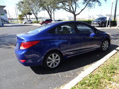 Used 2014 Hyundai Accent GLS w/ Option Group 2 image 7