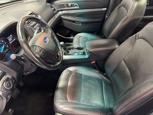 Used 2016 Ford Explorer Sport w/ Equipment Group 401A image 17