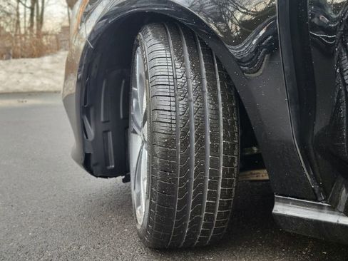 Certified 2019 Mercedes-Benz CLA 250 4MATIC image 33