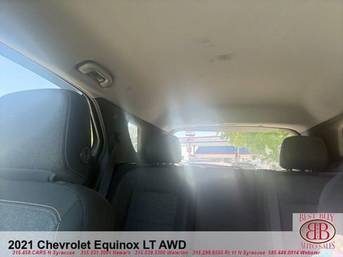 Used 2021 Chevrolet Equinox LT AWD/4WD image 19