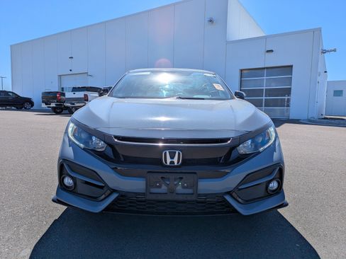 Used 2021 Honda Civic Sport image 2