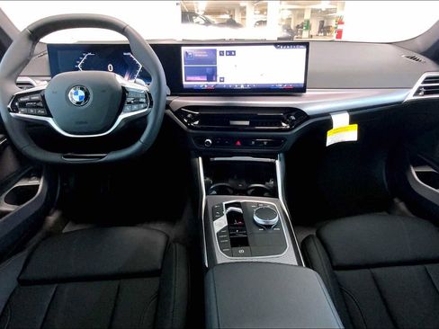 New 2025 BMW 330i xDrive Sedan w/ Premium Package image 5