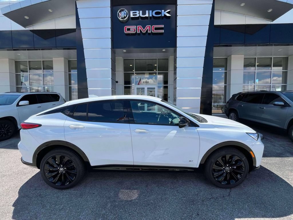New 2026 Buick Envista Sport Touring w/ Convenience I Package FWD image 2