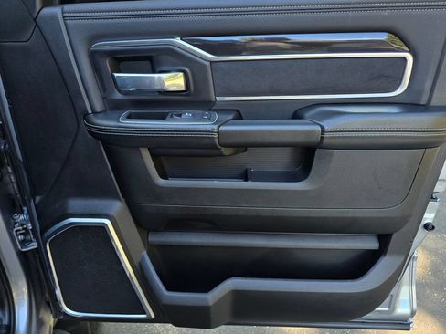 Used 2022 RAM 2500 Laramie AWD/4WD image 24