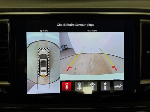 New 2026 Chrysler Pacifica Select image 16