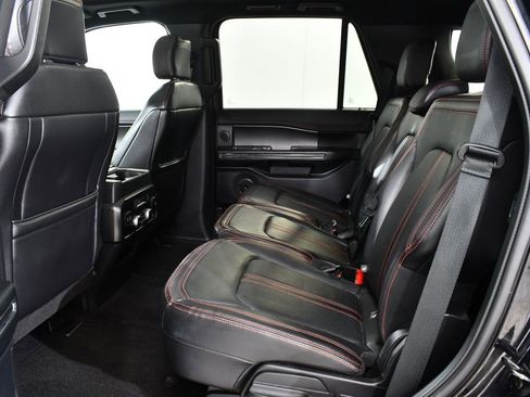 Used 2019 Ford Expedition Limited w/ Equipment Group 303A AWD/4WD image 16