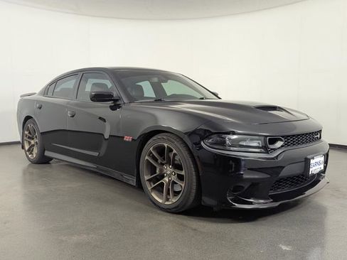 Used 2021 Dodge Charger Scat Pack w/ Plus Group RWD image 2