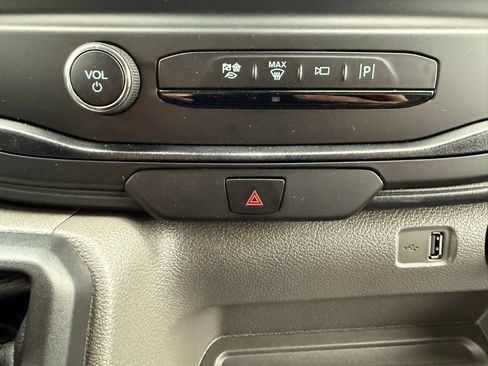 New 2026 Ford Transit 350 XL image 33