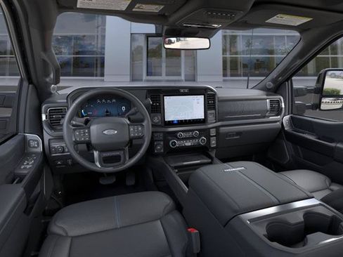 New 2026 Ford F350 Platinum w/ FX4 Off-Road Package AWD/4WD image 9