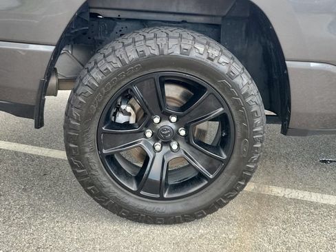 Used 2021 RAM 1500 Big Horn AWD/4WD image 7