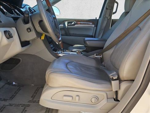 Used 2012 Buick Enclave Premium image 17