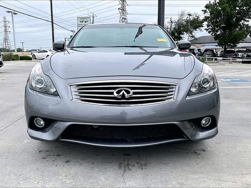 Used 2015 INFINITI Q60 Sport RWD image 6