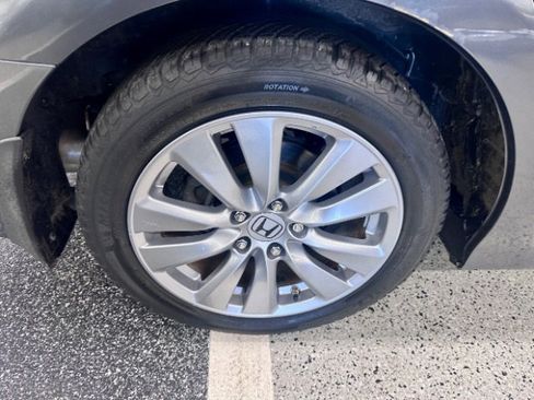 Used 2012 Honda Accord EX image 25