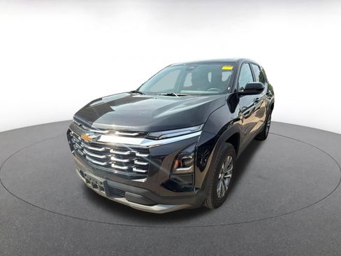 Used 2025 Chevrolet Equinox LT image 9