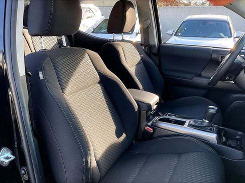 Used 2023 Toyota Tacoma Trail Edition Double Cab 5 Bed image 10