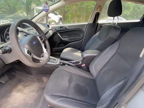 Used 2017 Ford Fiesta SE w/ Cold Weather Package image 11