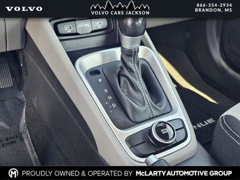 Used 2024 Hyundai Venue SEL image 22