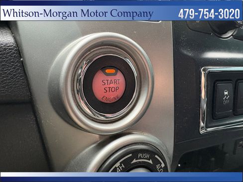 Used 2019 Nissan Titan PRO-4X w/ Pro-4x Convenience Package image 24