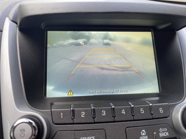 Used 2015 GMC Terrain SLE FWD image 18